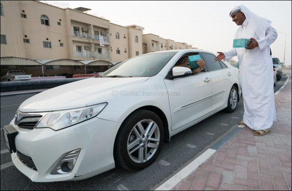 Sealine Beach Resort volunteers distribute iftar for motorists in Mesaieed and Al Wakrah